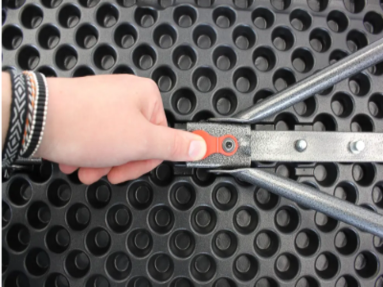 Mesa plegable Coleman Fold in half 4